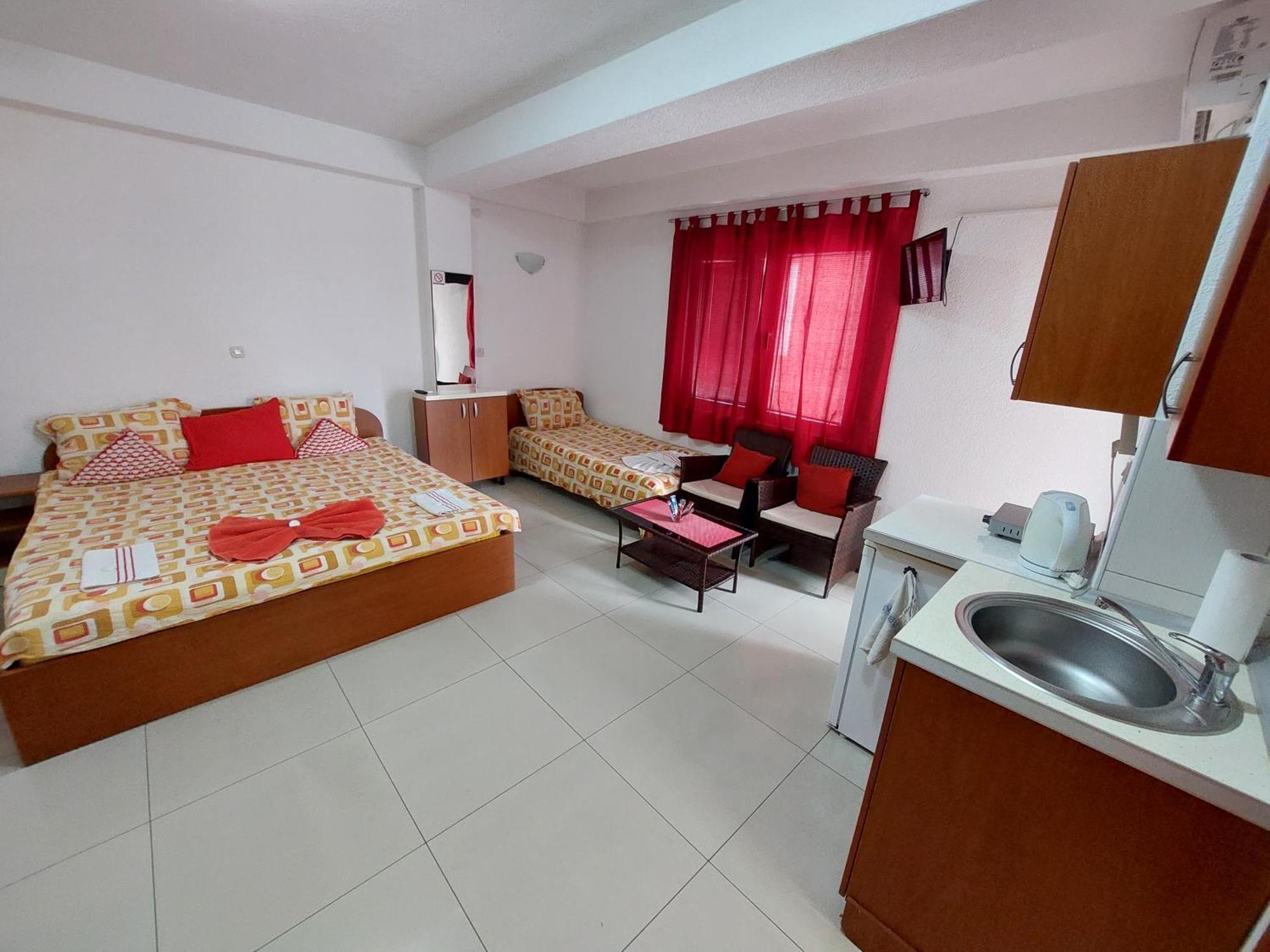 Villa & Apartments Antigona Ohrid Buitenkant foto