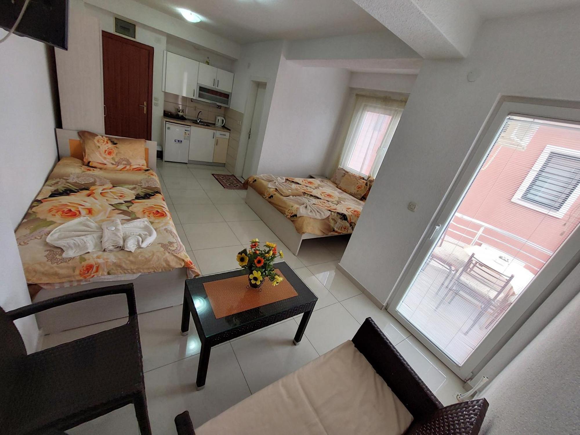 Villa & Apartments Antigona Ohrid Buitenkant foto